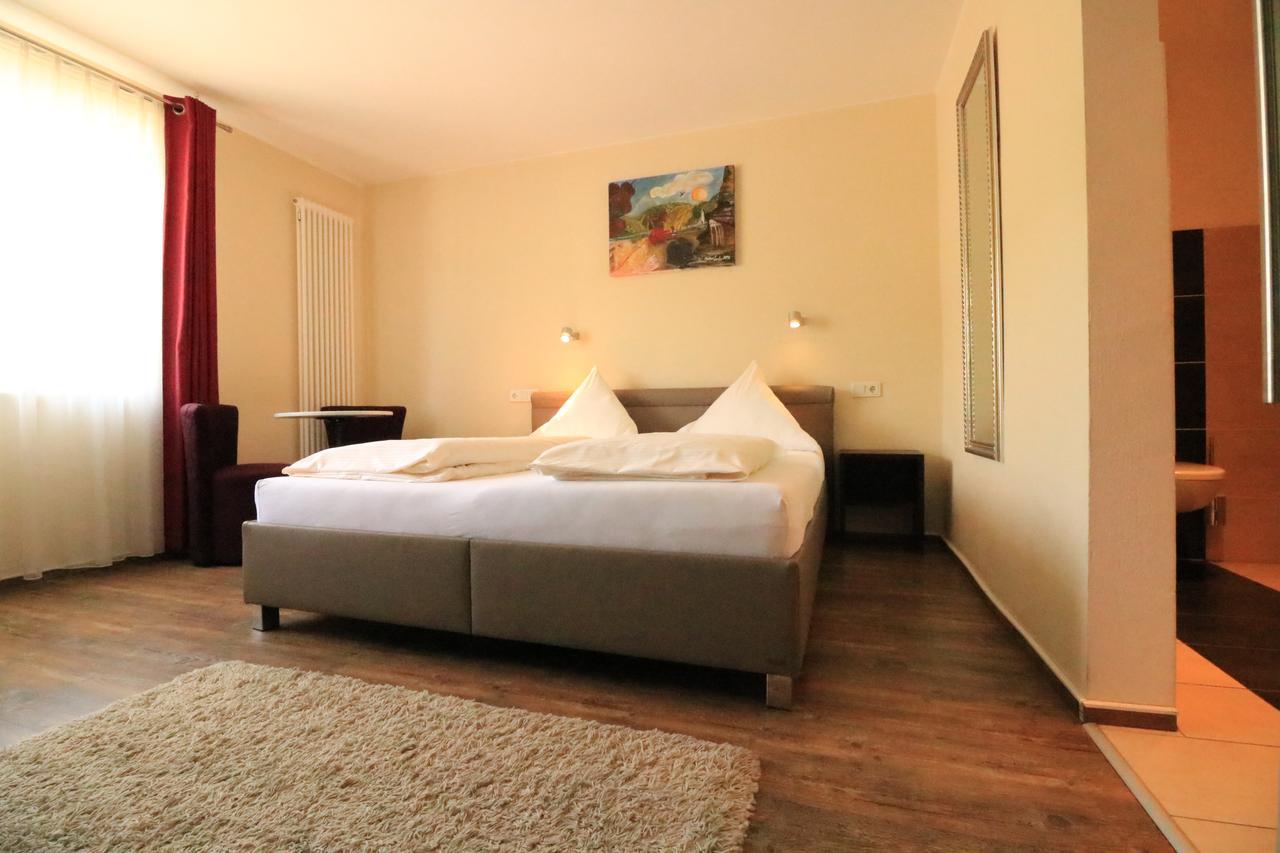 Christiana'S Wein & Art Hotel Bernkastel-Kues Luaran gambar