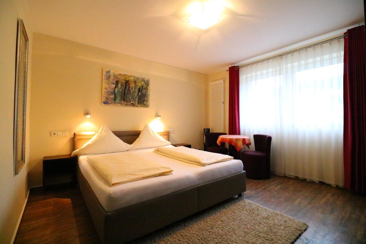 Christiana'S Wein & Art Hotel Bernkastel-Kues Luaran gambar