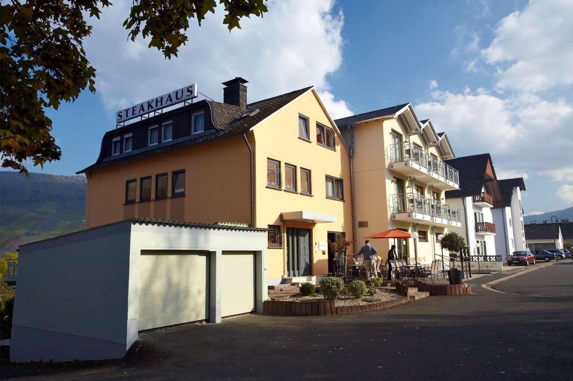 Christiana'S Wein & Art Hotel Bernkastel-Kues Luaran gambar