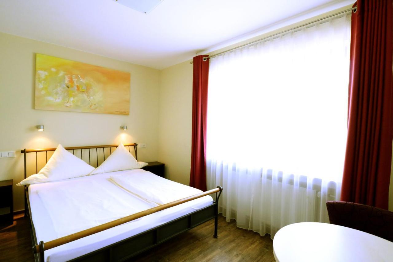Christiana'S Wein & Art Hotel Bernkastel-Kues Luaran gambar